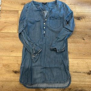 Jean dress from Express. Size small